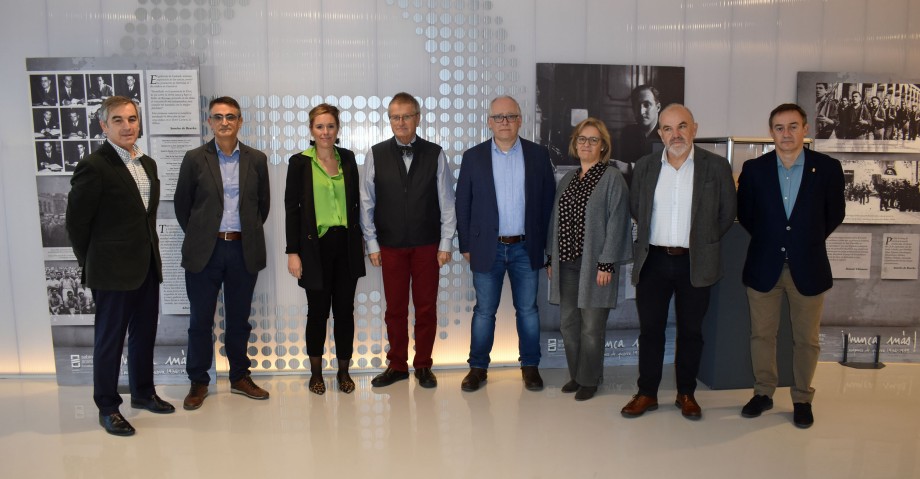 Eduardo Jauregi, Miquel Pérez, Mireia Zarate, Borja Aguinagalde, Iñaki Goiogana, Miren Barandiaran, Mikel Aizpuru eta Luis de Guezala.