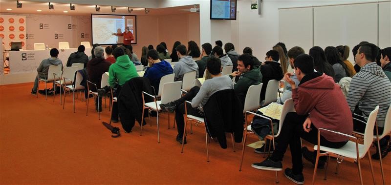 Nuevos centros de enseñanza se interesan por los talleres sobre memoria histórica