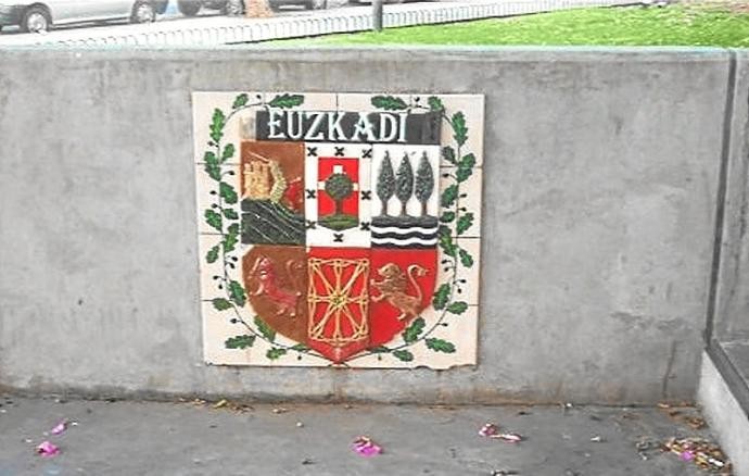Centro vasco Zapirak Bat de Rosario.