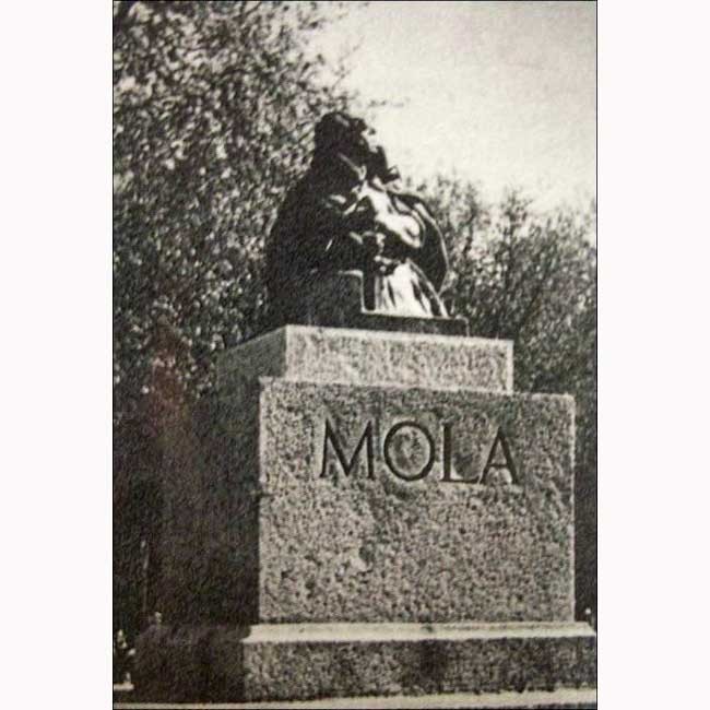 Monumento a Mola.