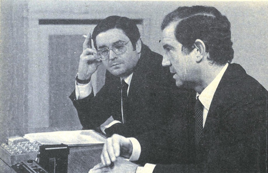 Carlos Garaikoetxea y Mario Fernández, consejero de Trabajo y miembro de la Comisión Mixta de Transferencias, dieron cuenta del contenido de las primeras transferencias.