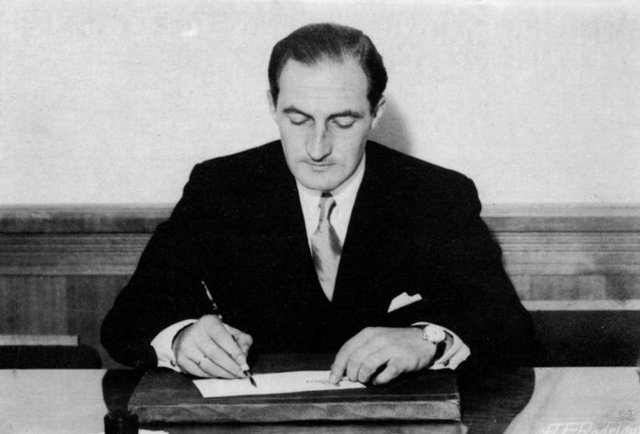 José Antonio Aguirre. José Antonio Aguirre.